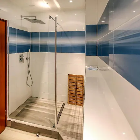 Strandvillen - Mit 2 Schlafzimmern Und Balkon Sv-756 * Binz